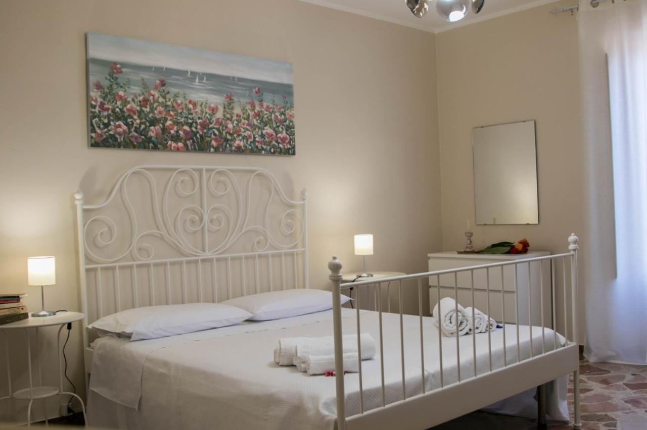 La Casa Della Nonna Villa San Mauro Castelverde Ngoại thất bức ảnh